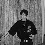 Pose