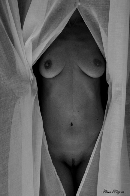 Demi-voile