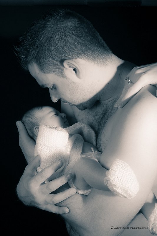 Le regard d'un père envers sa fille