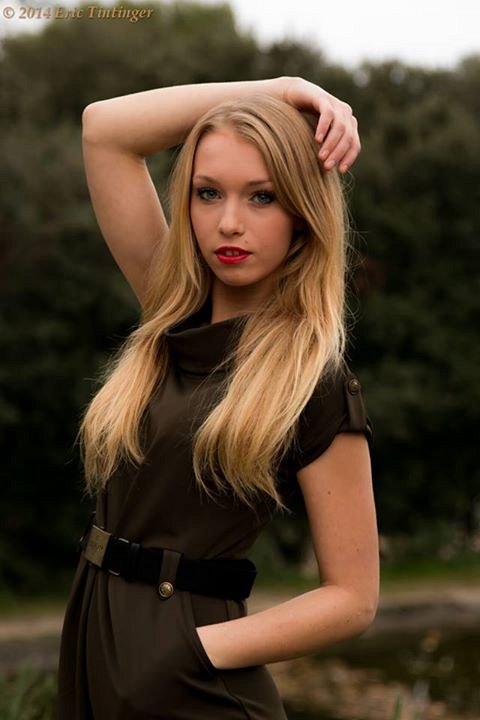 Sarah by Lionel-Studio